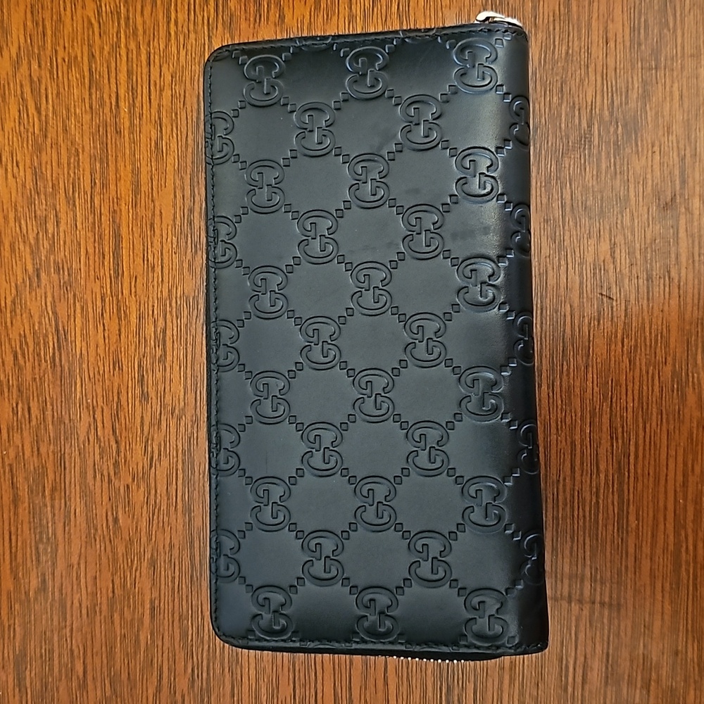 Authentic Gucci Logo Black Continental Wallet - Picture 2 of 11